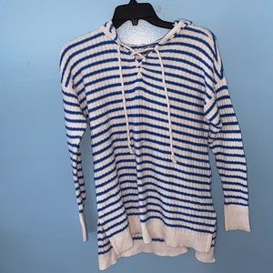 Blue & white striped knitted & hooded top medium